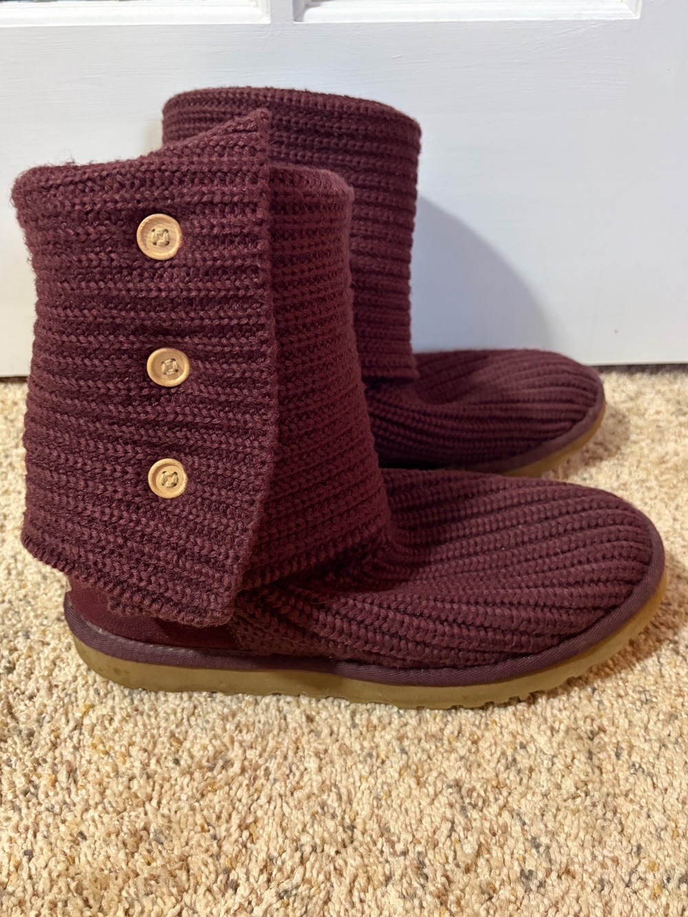 Ugg Plum Classic Cardy Foldover Boot - Women’s 8